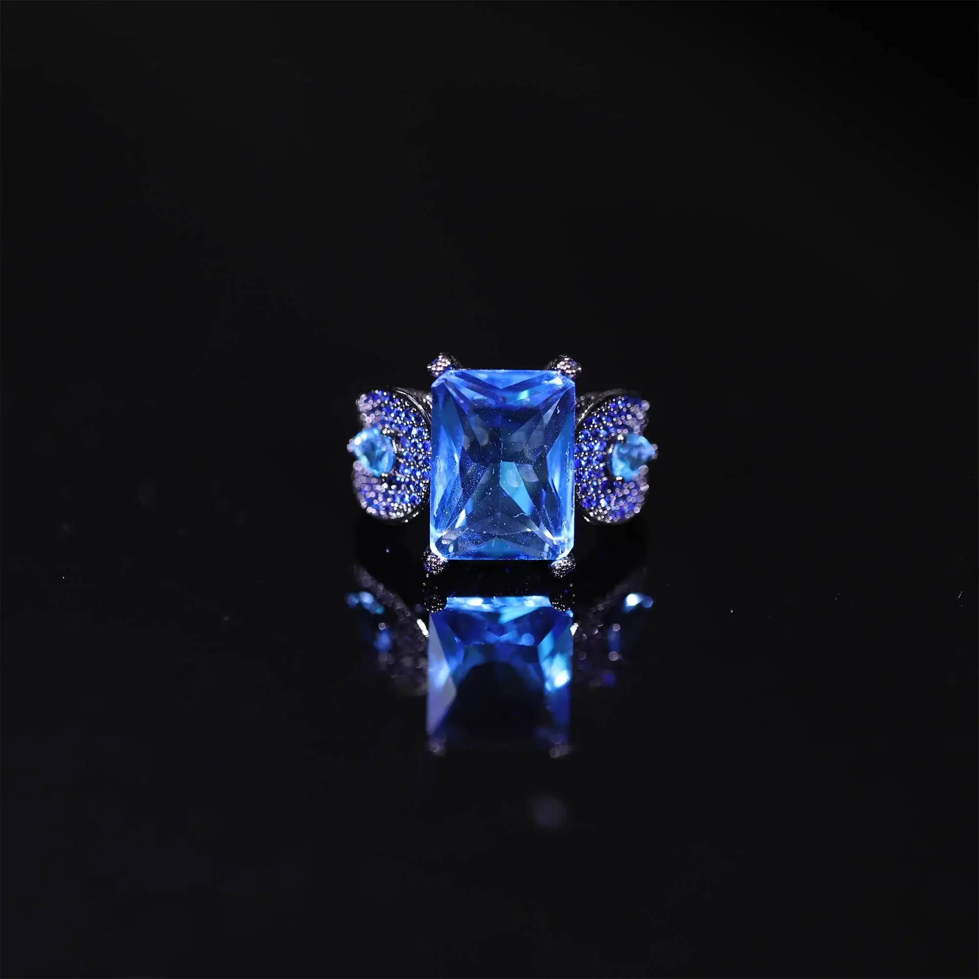 2023 New Popular Fashion Hip Hop Sparkling and Zircon Ring Singer Rock Party Dating Men's Exquisite High Quality Jewelry