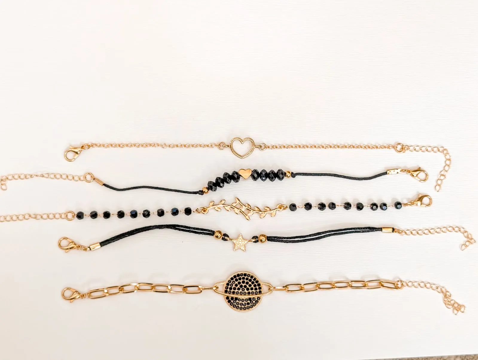 Beautiful Black and Gold Bracelet Set