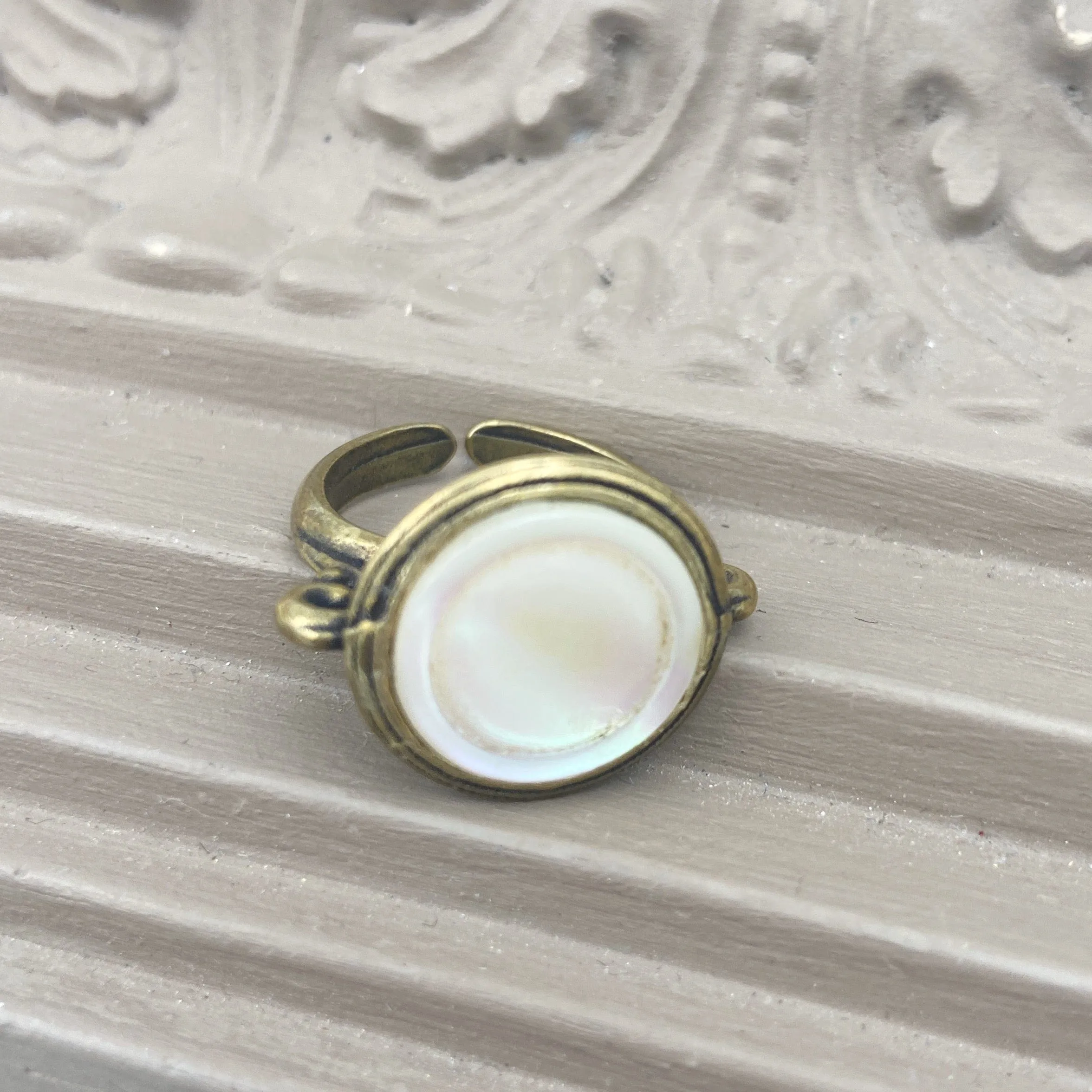 Button Ring