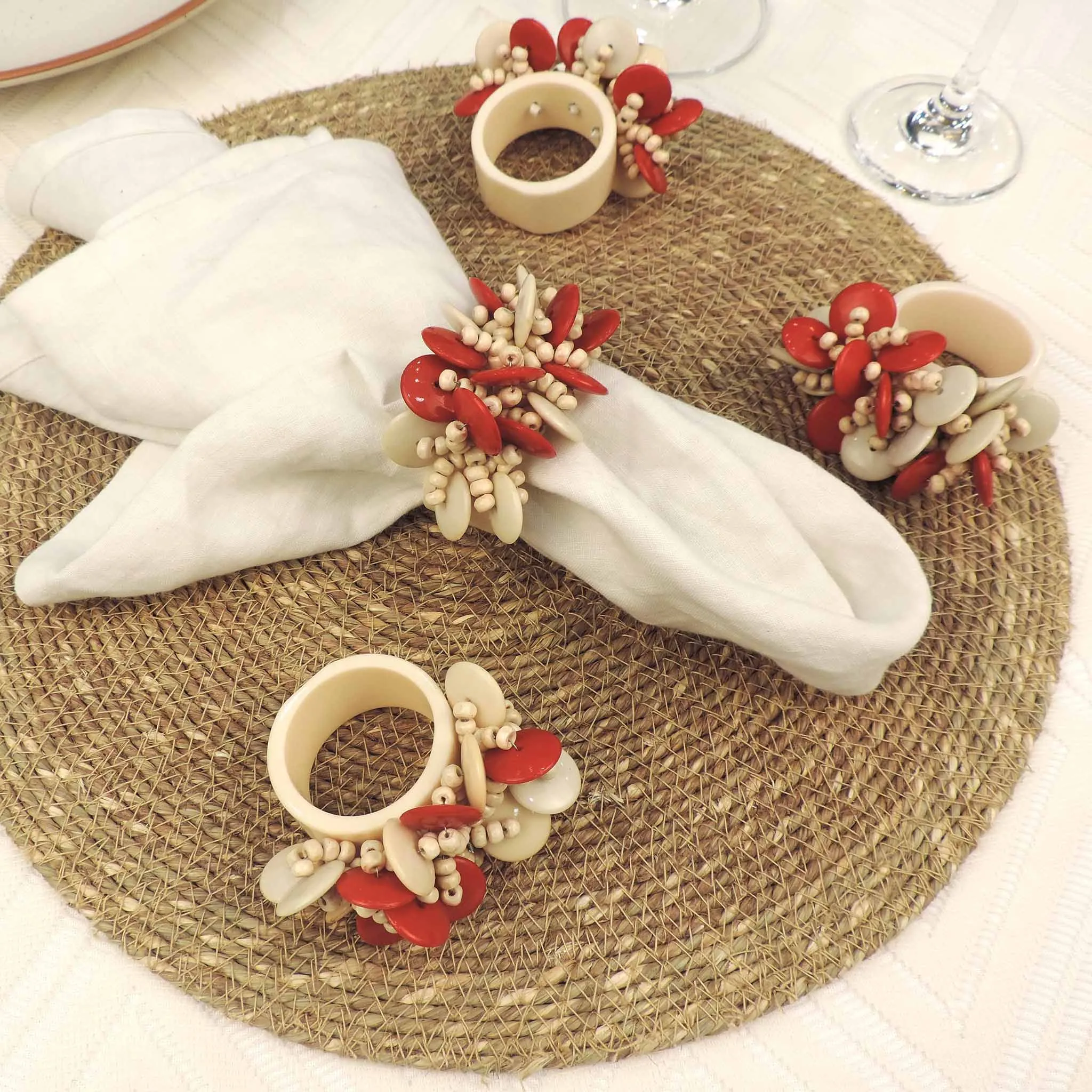 Coin Cluster Napkin Ring in Cream & Red, Set of 4