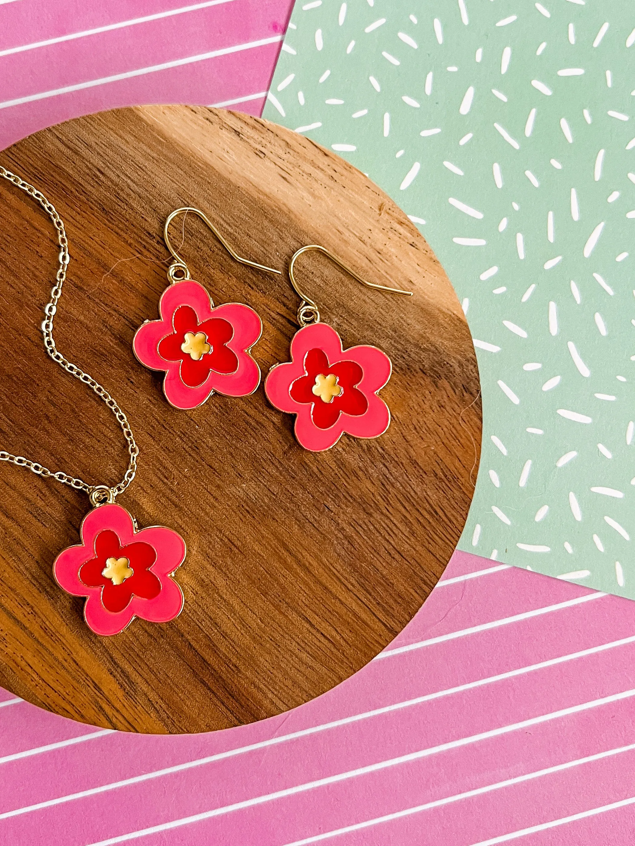 Fiona Flower Necklace and Earrings