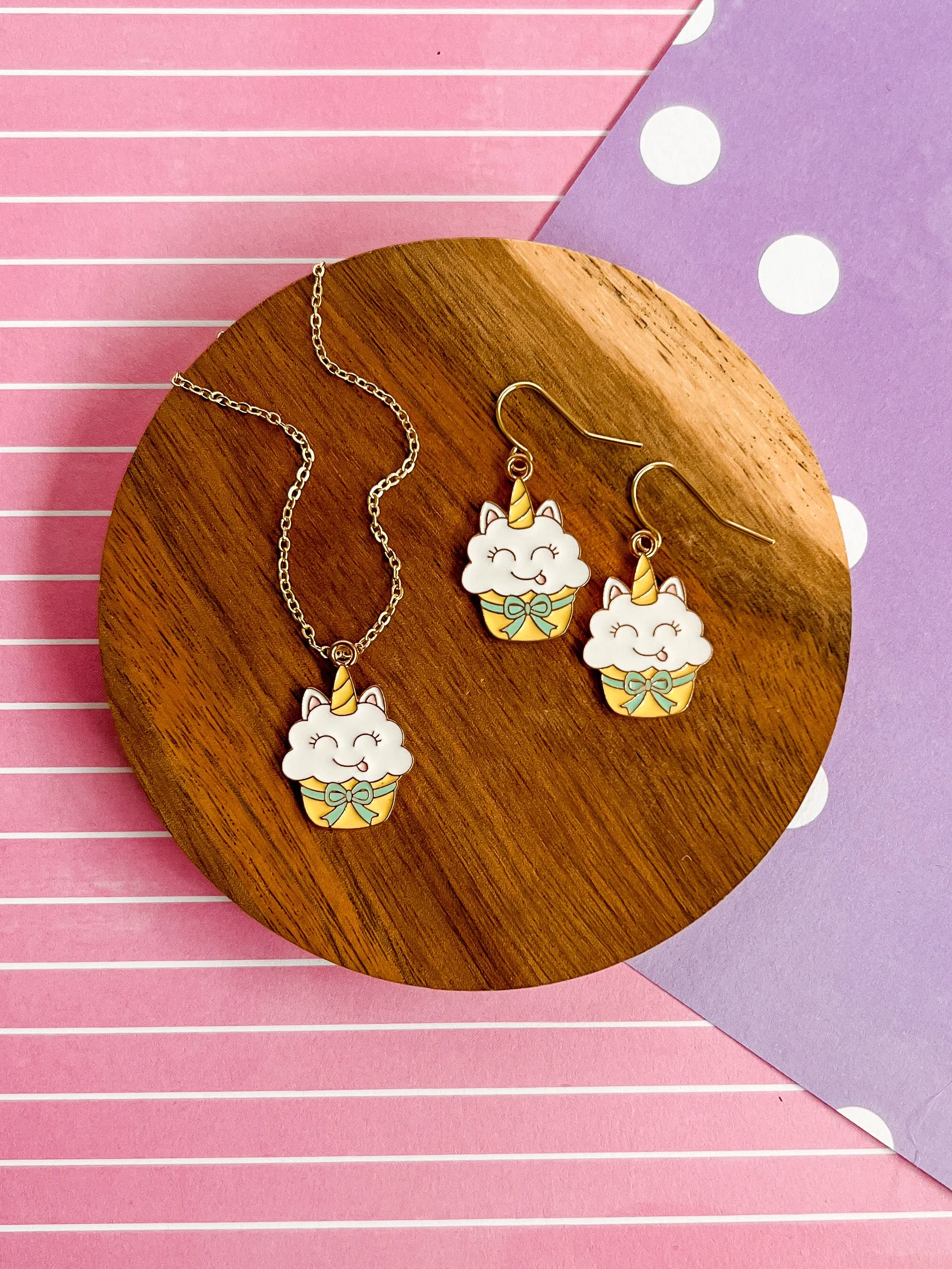 Kitty Cupcake Necklace and Earrings